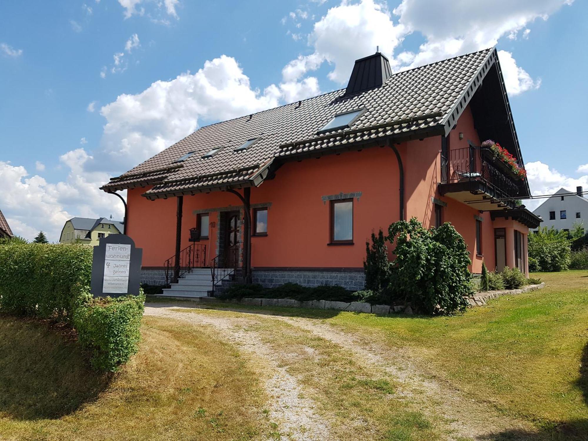 Gemuetliche Ferienwohnung Im Schoenen Erzgebirge - Wohnung Fruehling Айбеншток Экстерьер фото